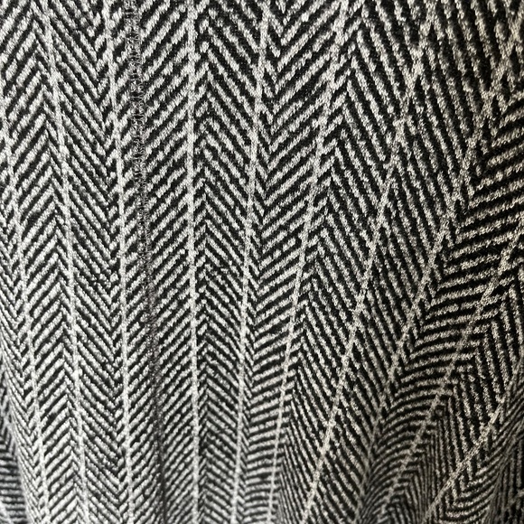 Grey dress with plaid and animal print 12-14 - Picture 12 of 16